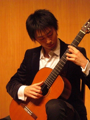 山崎拓郎ギター教室