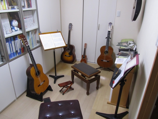 前田司ギター&ウクレレ教室